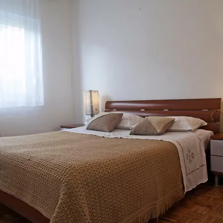 Seafront Dolores *
