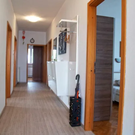 Apartment Seafront Dolores *