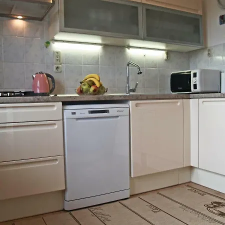 Apartment Seafront Dolores *